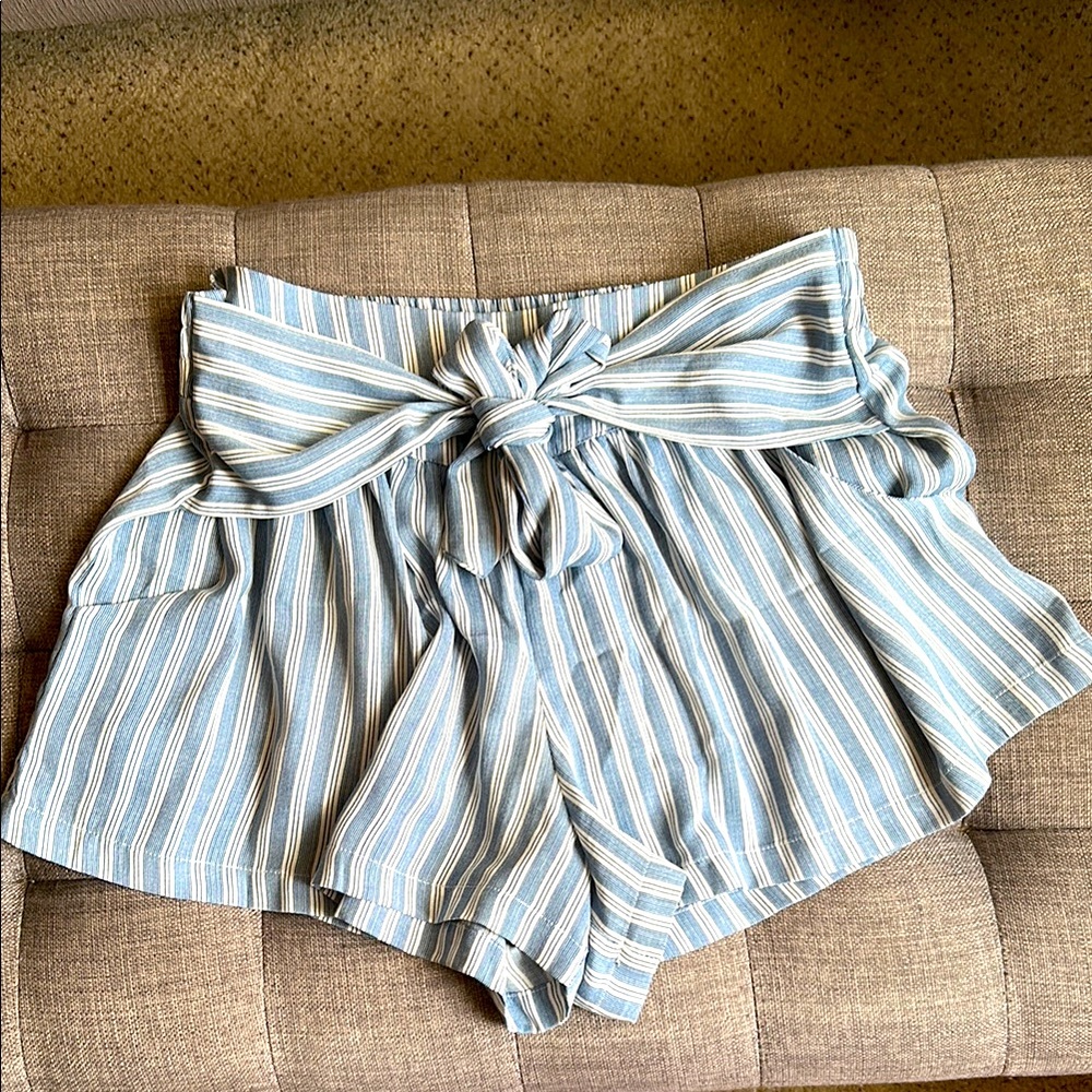 Blue & white striped skort/shorts